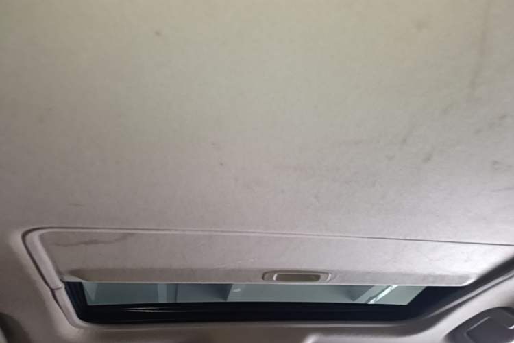 Used Toyota Verso 2011 180G CVT Luxury Multi-Function Version Headliner