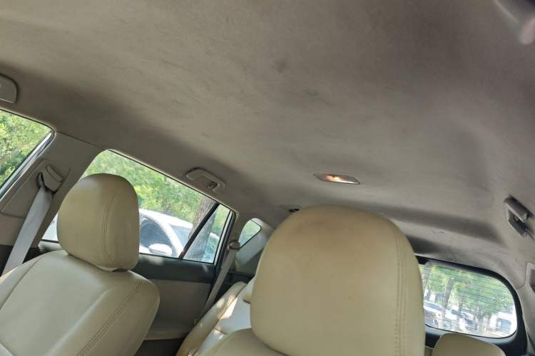 Used Toyota Verso 2011 180E CVT Elite Edition Headliner