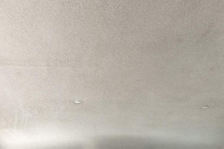 Used Toyota Verso 2011 180E CVT Elite Edition Headliner