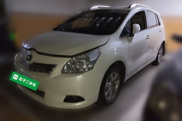 Ojetý Toyota Verso 2011 180E CVT Elite Edition