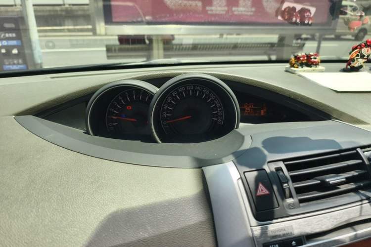 Used Toyota Verso 2011 180G CVT Luxury Multi-Function Version Instrument Cluster
