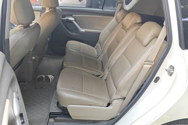 Used Toyota Verso 2011 180E CVT Elite Edition Interior 4