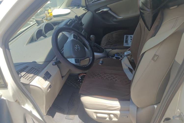 Used Toyota Verso 2011 180G CVT Luxury Edition Left Front Seat