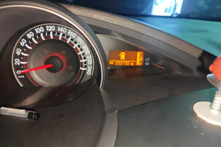 Used Toyota Verso 2011 180E CVT Elite Edition Odometer Close Up
