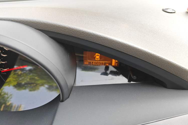 Used Toyota Verso 2011 180E CVT Elite Edition Odometer Close Up