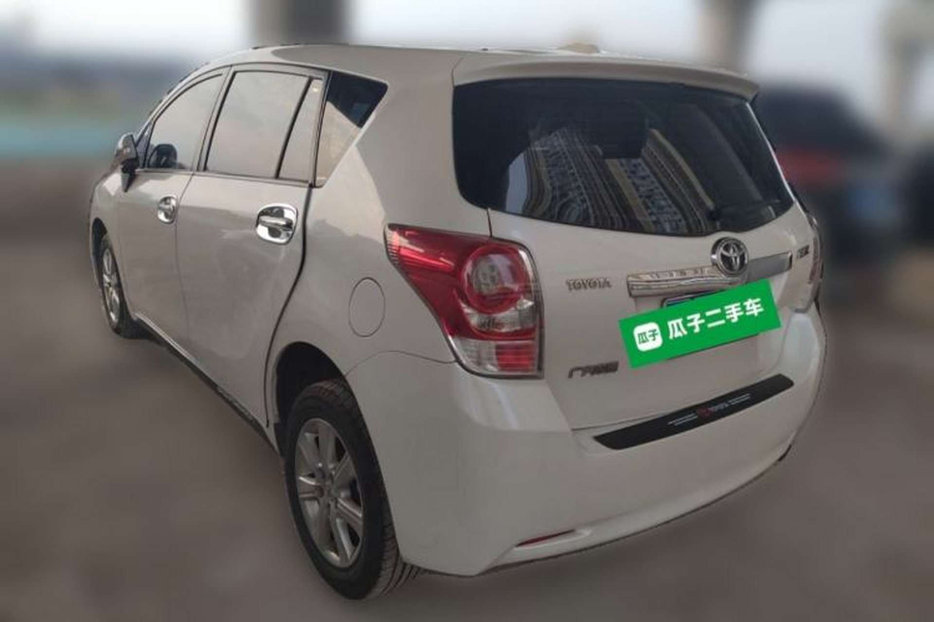 Used Toyota Verso 2011 180E CVT Elite Edition Rear Left 45 Deg