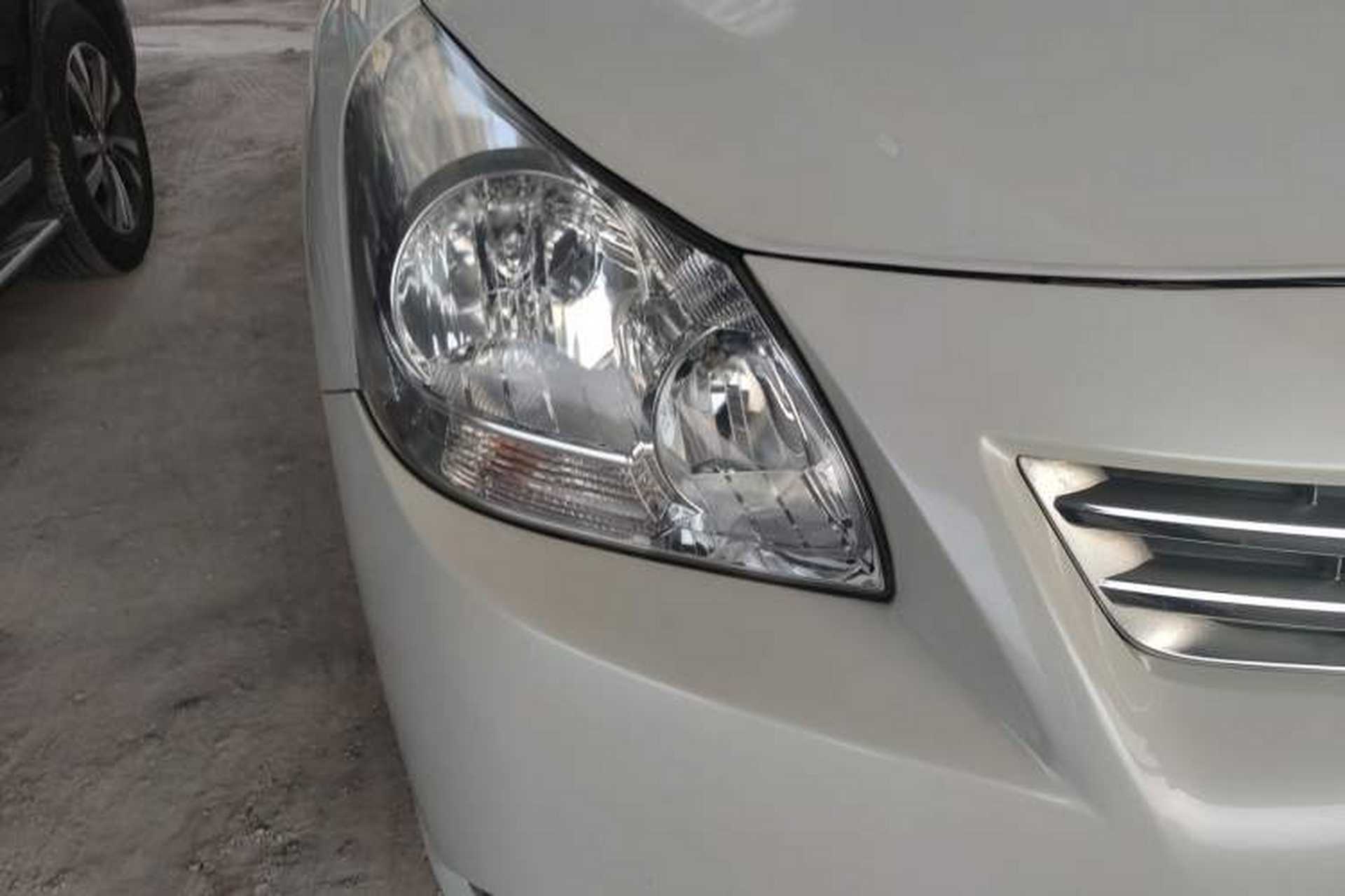 Used Toyota Verso 2011 180E CVT Elite Edition Right Front Headlight