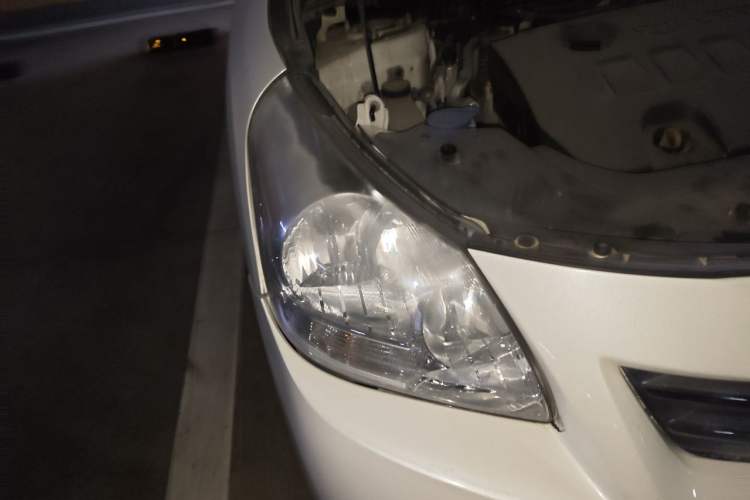 Used Toyota Verso 2011 180E CVT Elite Edition Right Front Headlight