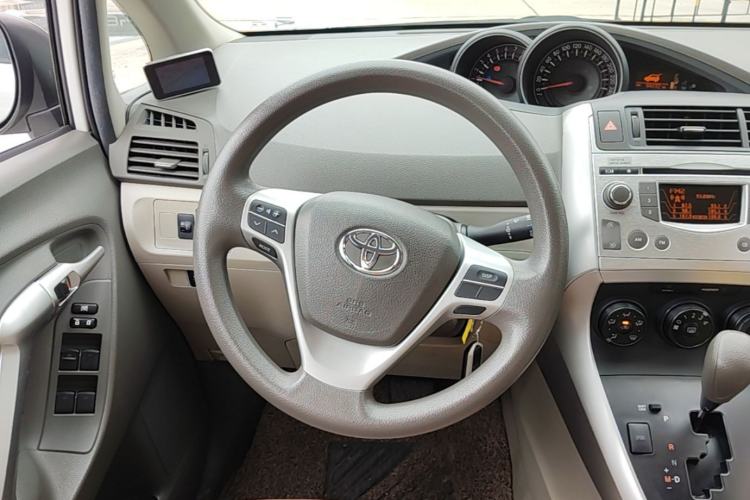 Used Toyota Verso 2011 180E CVT Elite Edition Steering Wheel