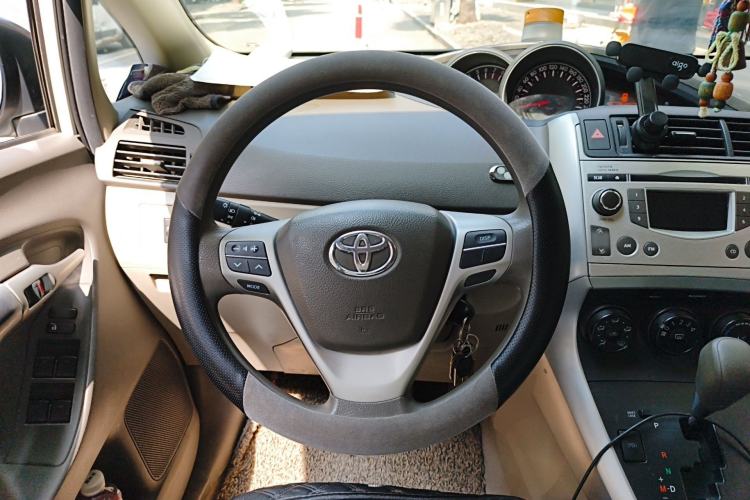 Used Toyota Verso 2011 180E CVT Elite Edition Steering Wheel