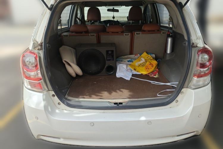 Used Toyota Verso 2011 180E CVT Elite Edition Trunk