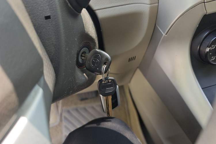 Used Toyota Verso 2011 180E CVT Elite Edition Vehicle Key