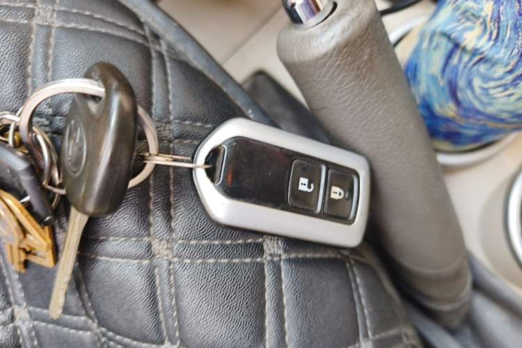 Used Toyota Verso 2011 180E CVT Elite Edition Vehicle Key
