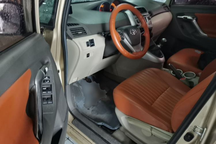 Used Toyota Verso 2011 160E Manual Elite Edition Driver Seat