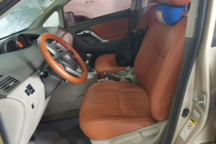 Used Toyota Verso 2011 160E Manual Elite Edition Left Front Seat