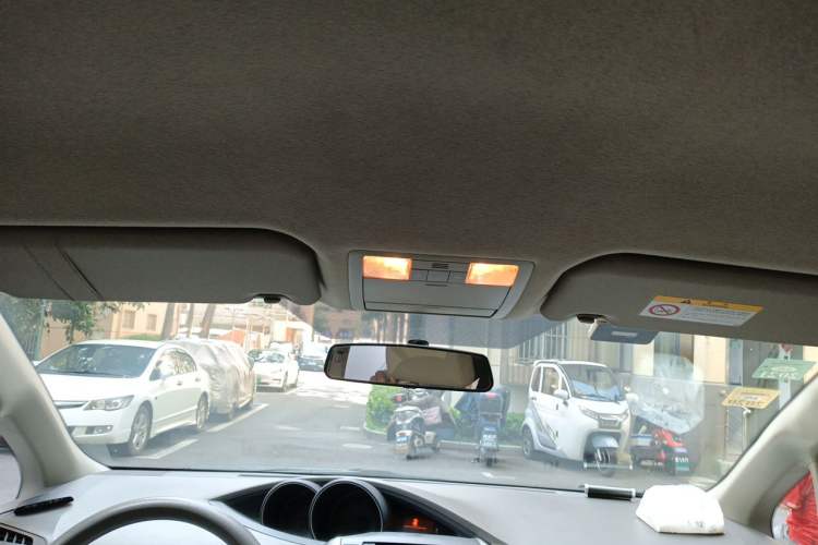 Used Toyota Verso 2012 180E CVT Elite Multi-Function Version Headliner