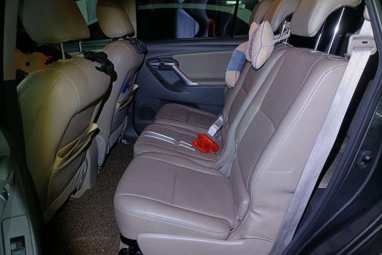 Used Toyota Verso 2012 180E CVT Elite Multi-Function Version Left Rear Seat