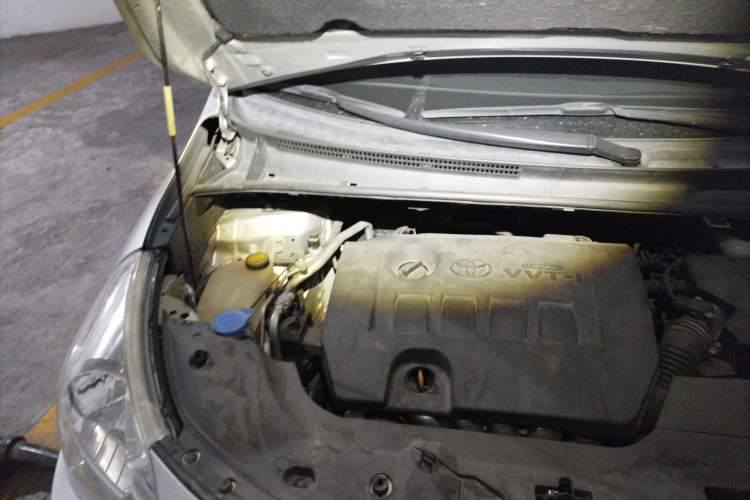 Used Toyota Verso 2012 180E CVT Elite Multi-Function Version Engine Bay Right