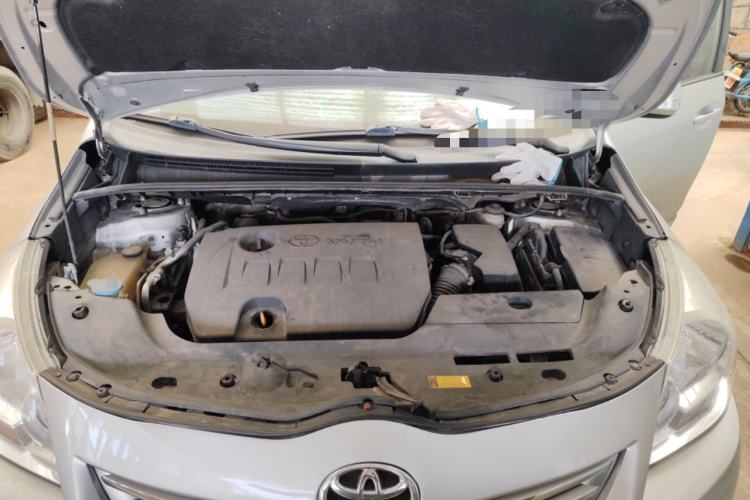 Used Toyota Verso 2012 180V CVT Supreme Edition Engine Bay