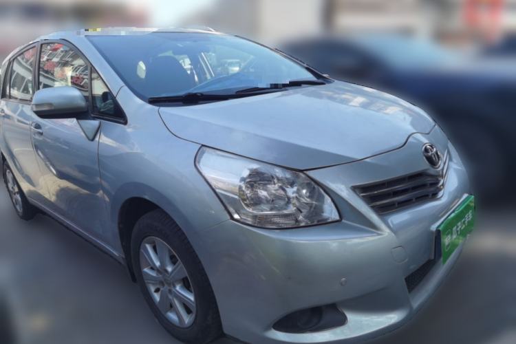 Used Toyota Verso 2012 180E CVT Elite Multi-Function Version Front Right 45 Deg