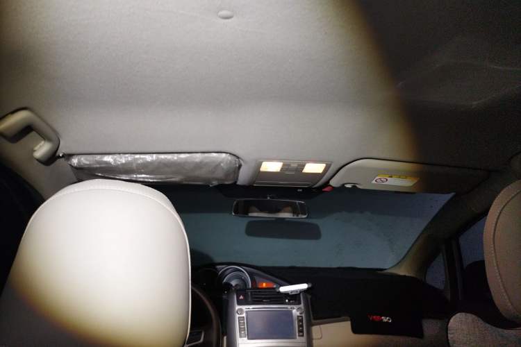 Used Toyota Verso 2012 180E CVT Elite Multi-Function Version Headliner