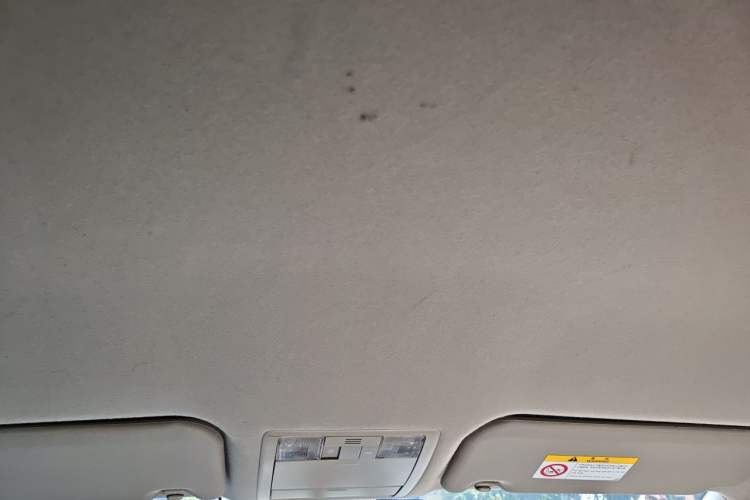 Used Toyota Verso 2012 180E CVT Elite Multi-Function Version Headliner