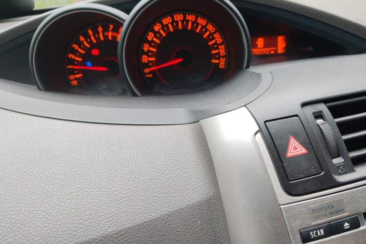 Used Toyota Verso 2012 180E Manual Elite Edition Instrument Cluster