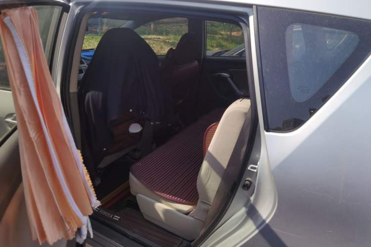 Used Toyota Verso 2012 180E CVT Elite Multi-Function Version Left Rear Seat
