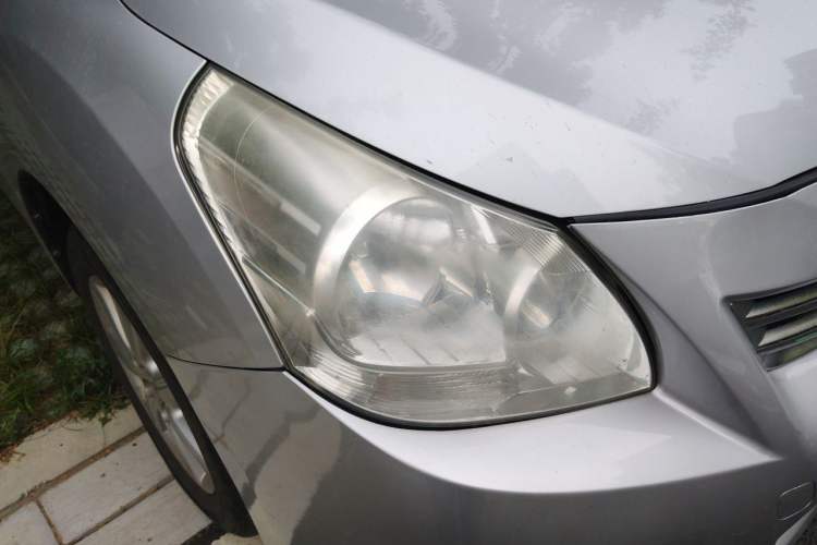 Used Toyota Verso 2012 180E Manual Elite Edition Right Front Headlight