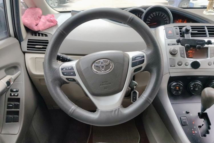 Used Toyota Verso 2012 180E CVT Elite Multi-Function Version Steering Wheel
