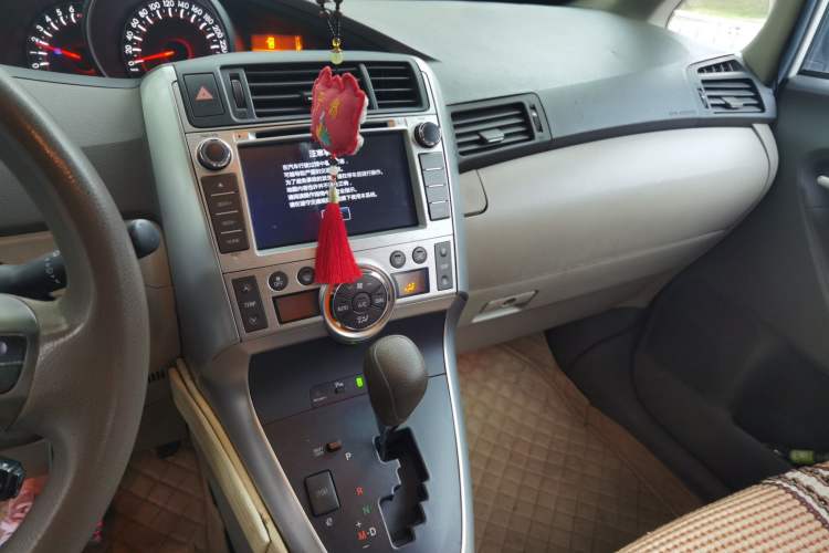 Used Toyota Verso 2012 180G CVT Comfortable Multi-Function Version Audio And AC Panel