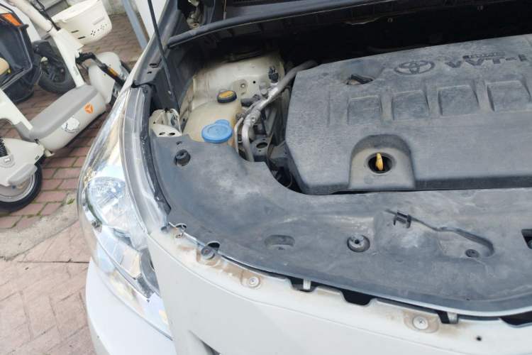 Used Toyota Verso 2012 180E CVT Elite Multi-Function Version Engine Bay Right
