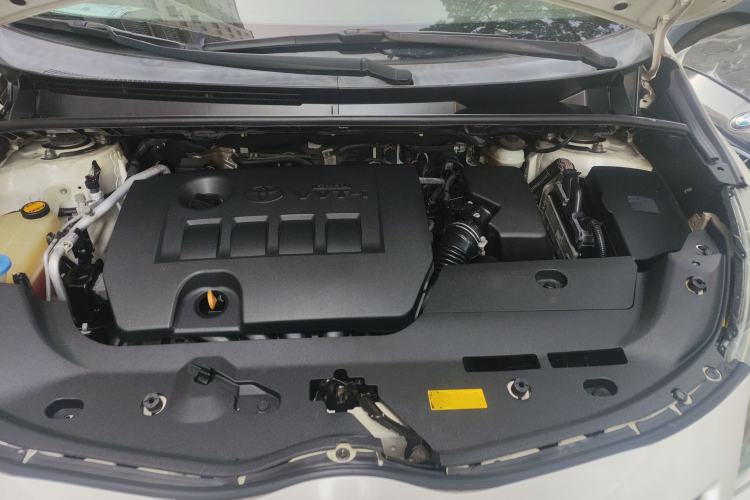 Used Toyota Verso 2012 180E CVT Elite Multi-Function Version Engine Bay