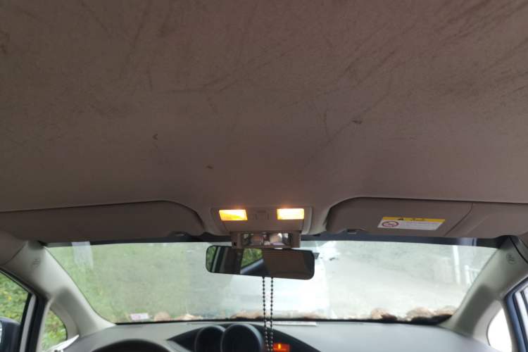 Used Toyota Verso 2012 180G CVT Comfortable Multi-Function Version Headliner