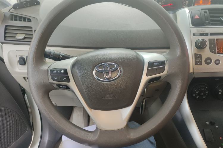 Used Toyota Verso 2012 180E CVT Elite Multi-Function Version Steering Wheel