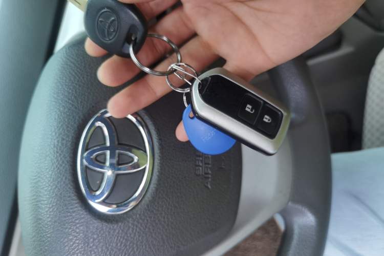 Used Toyota Verso 2012 180G CVT Comfortable Multi-Function Version Vehicle Key