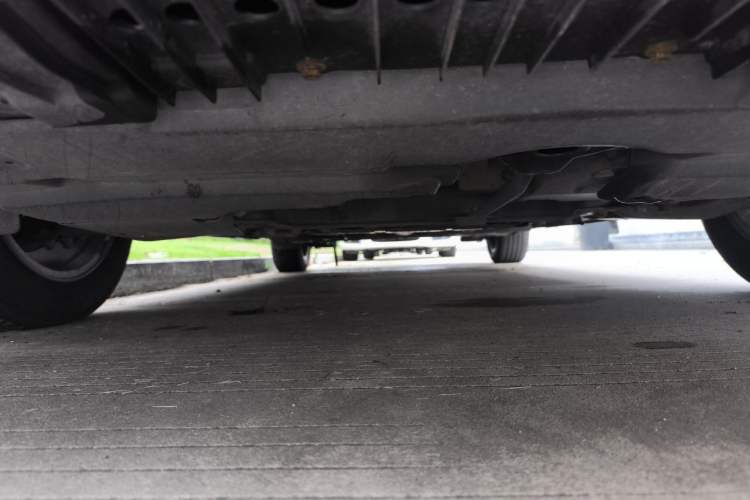 Used Toyota Verso 2014 Starlight 180E CVT Elite Edition Chassis Front