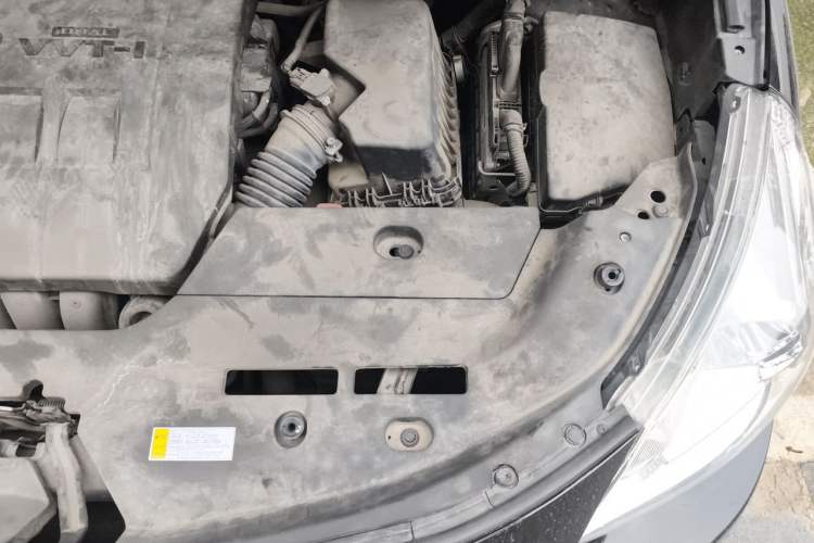 Used Toyota Verso 2014 Starlight 180E CVT Elite Edition Engine Bay Left