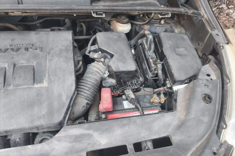 Used Toyota Verso 2014 Starlight 180E CVT Elite Edition Engine Bay Left