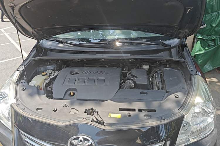 Used Toyota Verso 2014 Starlight 180E CVT Elite Edition Engine Bay