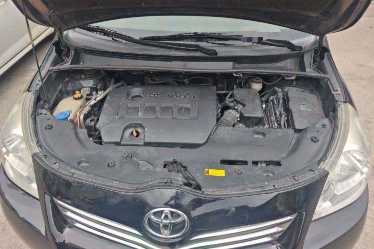 Used Toyota Verso 2014 Starlight 180E CVT Elite Edition Engine Bay