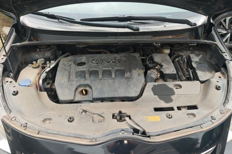 Used Toyota Verso 2014 Starlight 180E CVT Elite Edition Engine Bay