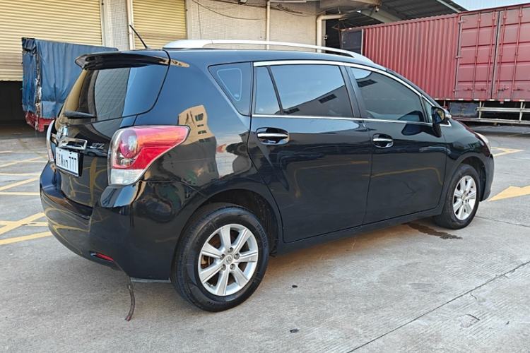 Used Toyota Verso 2014 Starlight 180E CVT Elite Edition Exterior 1
