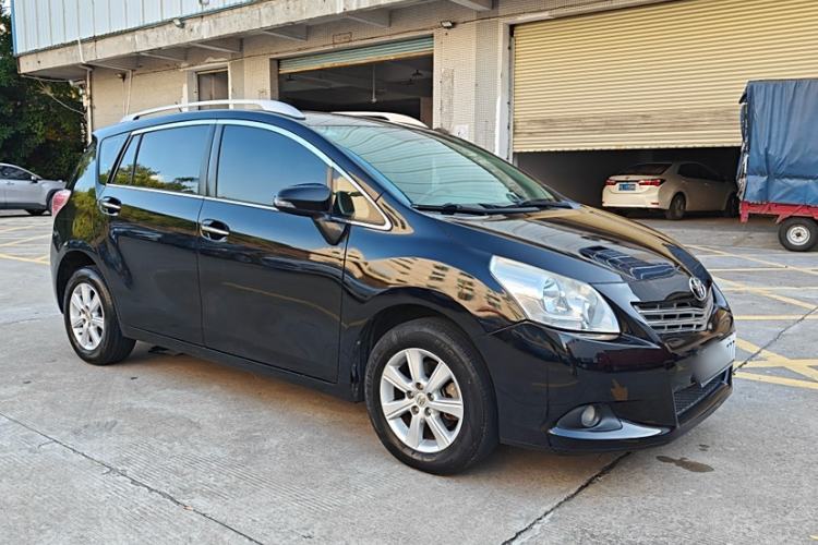 Used Toyota Verso 2014 Starlight 180E CVT Elite Edition Exterior 3