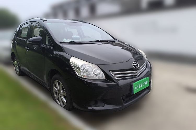 Used Toyota Verso 2014 Starlight 180E CVT Elite Edition Front Right 45 Deg