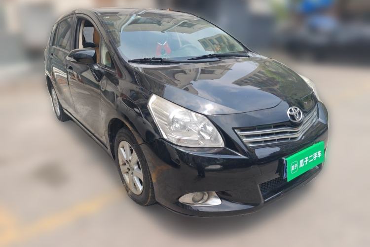 Used Toyota Verso 2014 Starlight 180E CVT Elite Edition Front Right 45 Deg