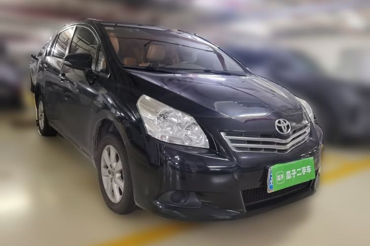 Used Toyota Verso 2014 Starlight 180E CVT Elite Edition Front Right 45 Deg