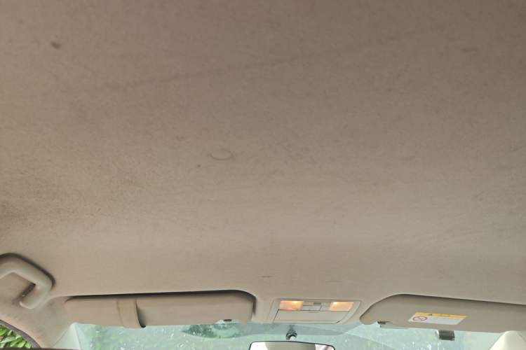 Used Toyota Verso 2014 Starlight 180E CVT Elite Edition Headliner
