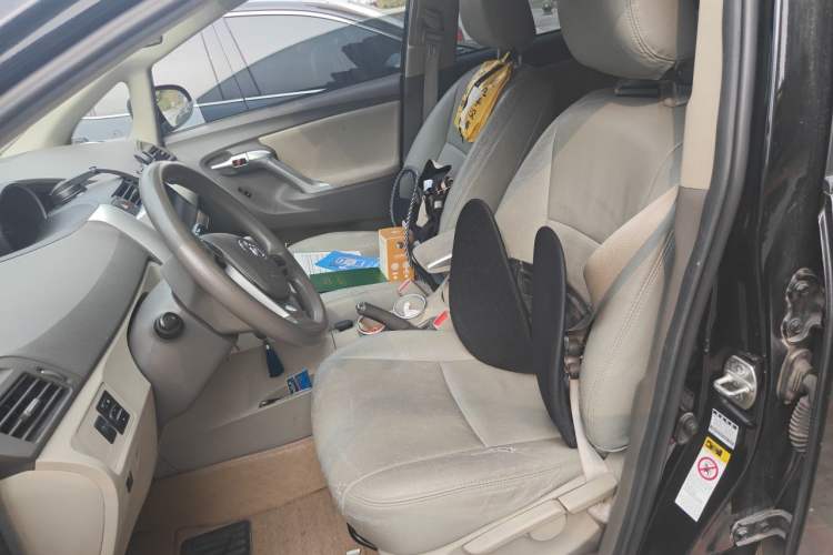 Used Toyota Verso 2014 Starlight 180E CVT Elite Edition Left Front Seat