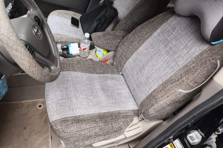 Used Toyota Verso 2014 Starlight 180E CVT Elite Edition Left Front Seat